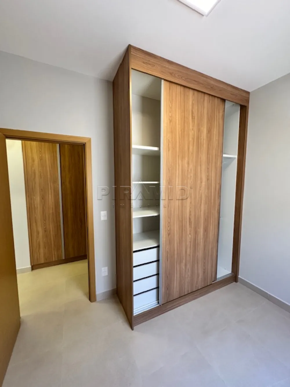 Alugar Casa / Condom&iacute;nio em Cravinhos R$ 5.600,00 - Foto 18