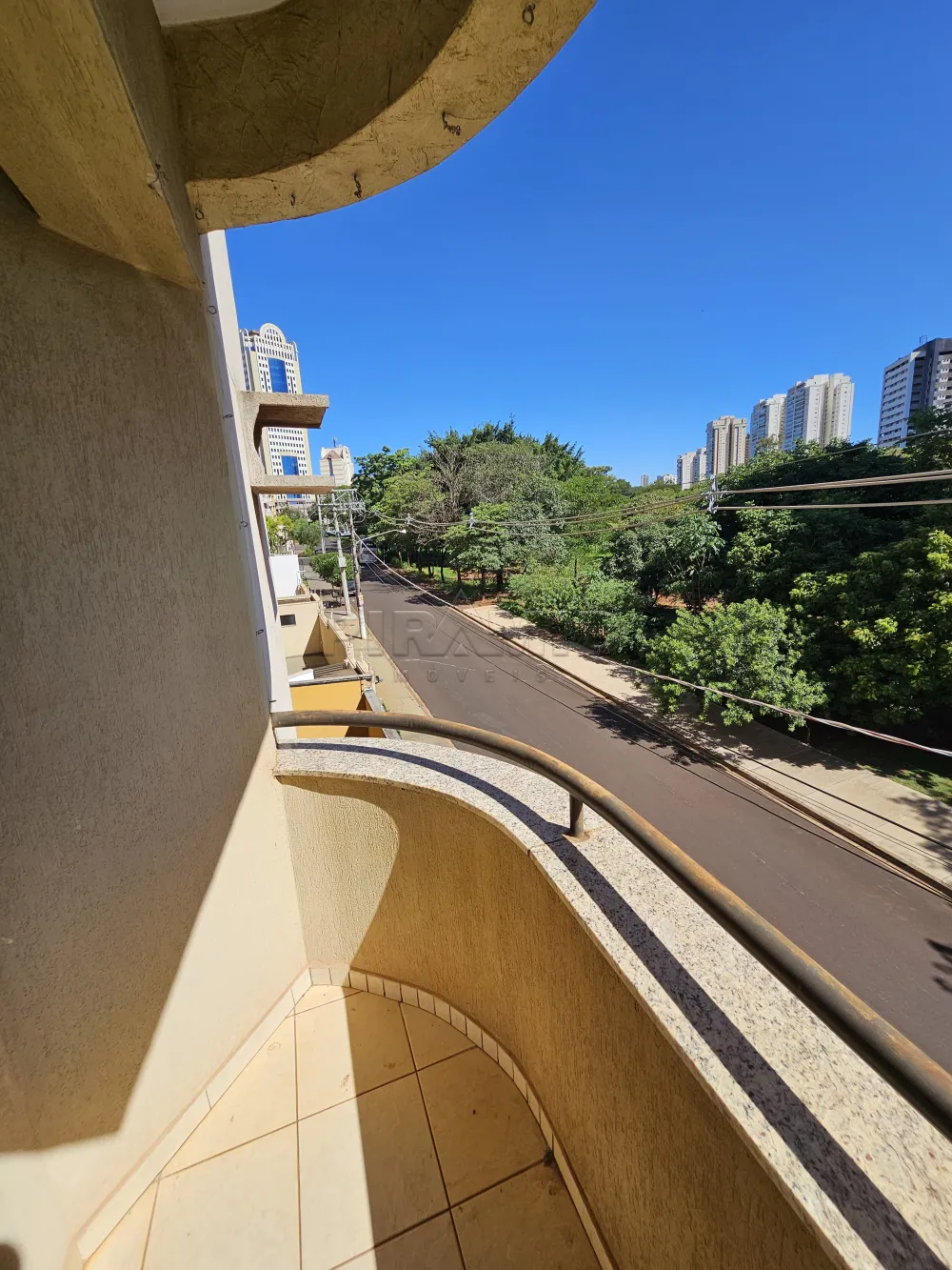 Alugar Apartamento / Padr&atilde;o em Ribeir&atilde;o Preto R$ 1.600,00 - Foto 7