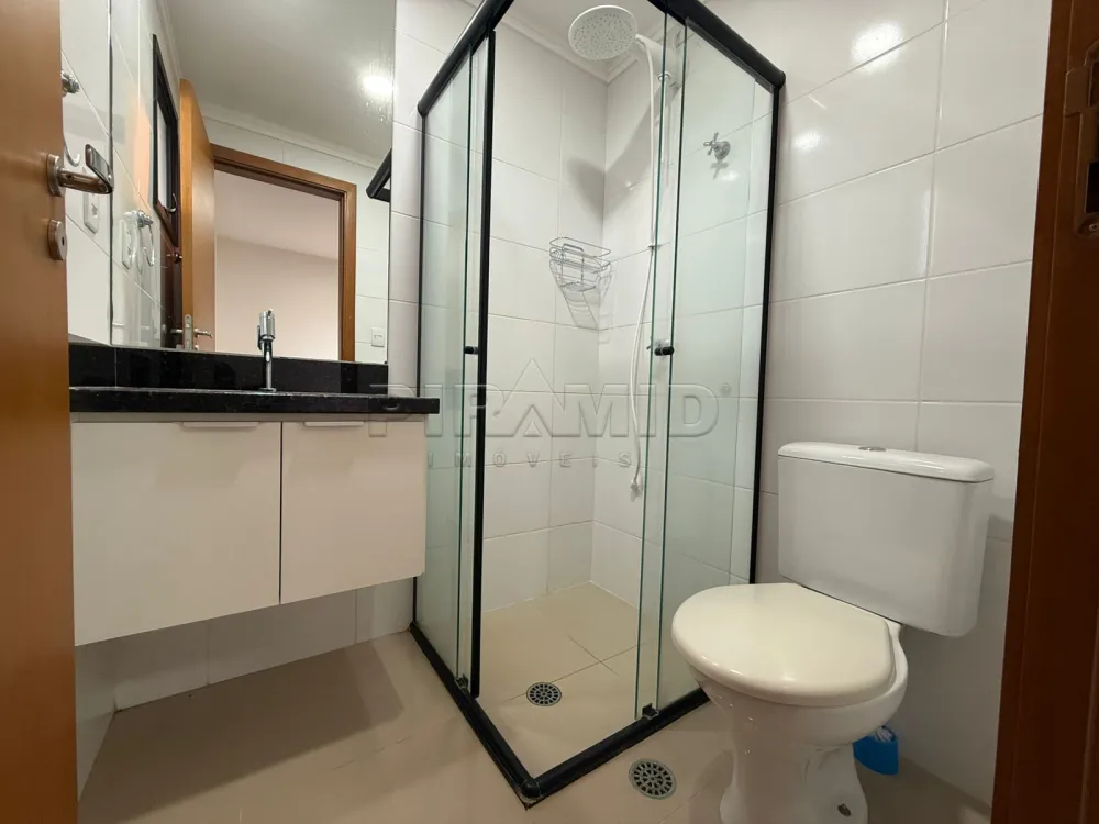 Alugar Apartamento / Padr&atilde;o em Ribeir&atilde;o Preto R$ 1.650,00 - Foto 16
