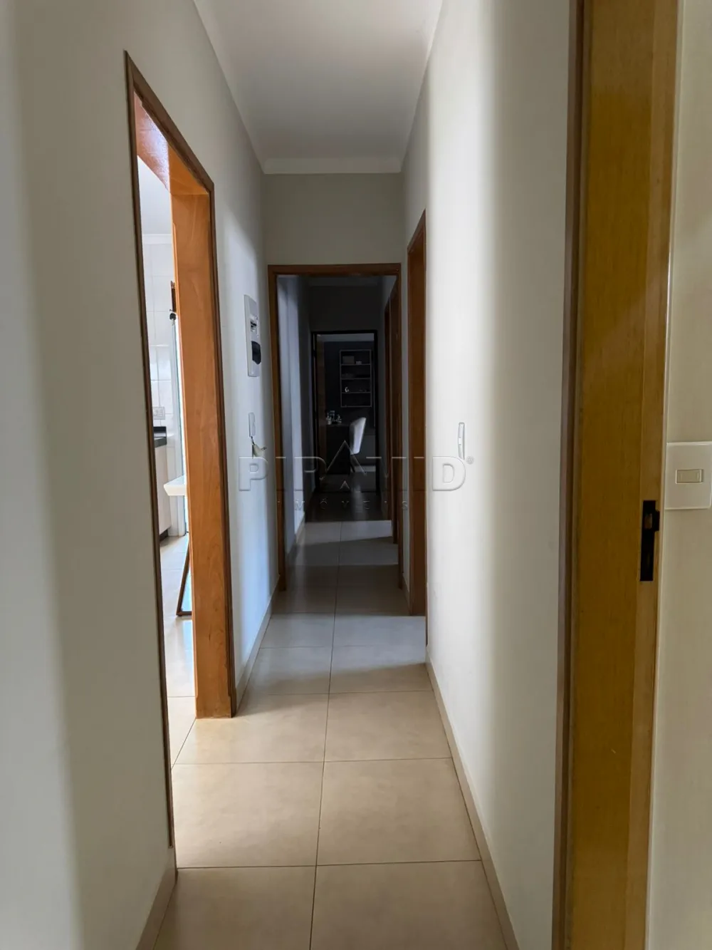 Comprar Casa / Padr&atilde;o em Ribeir&atilde;o Preto R$ 820.000,00 - Foto 5