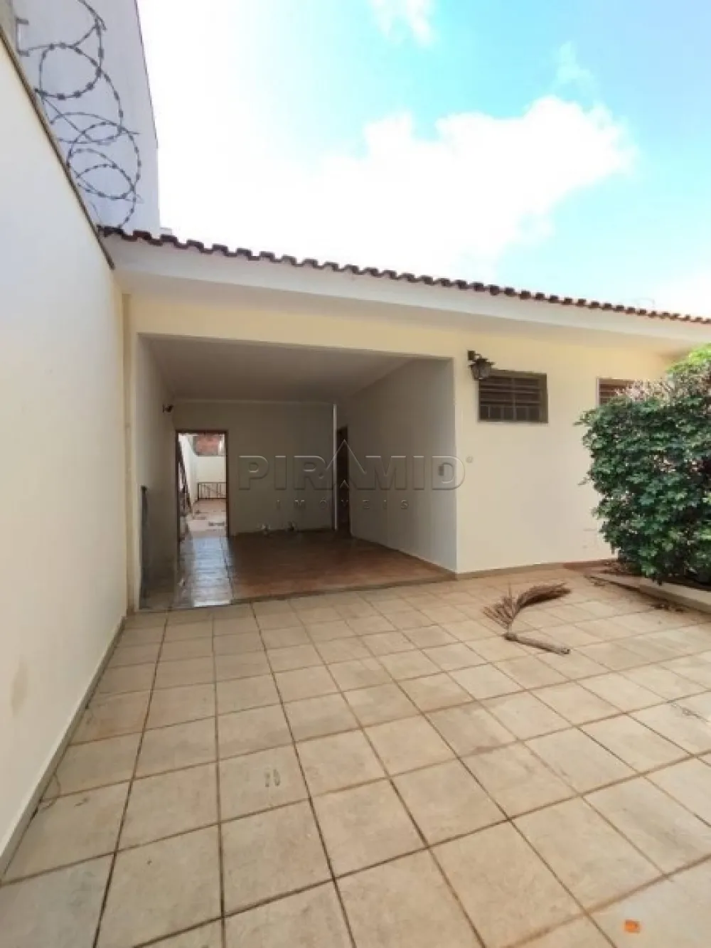 Comprar Casa / Padr&atilde;o em Ribeir&atilde;o Preto R$ 900.000,00 - Foto 1