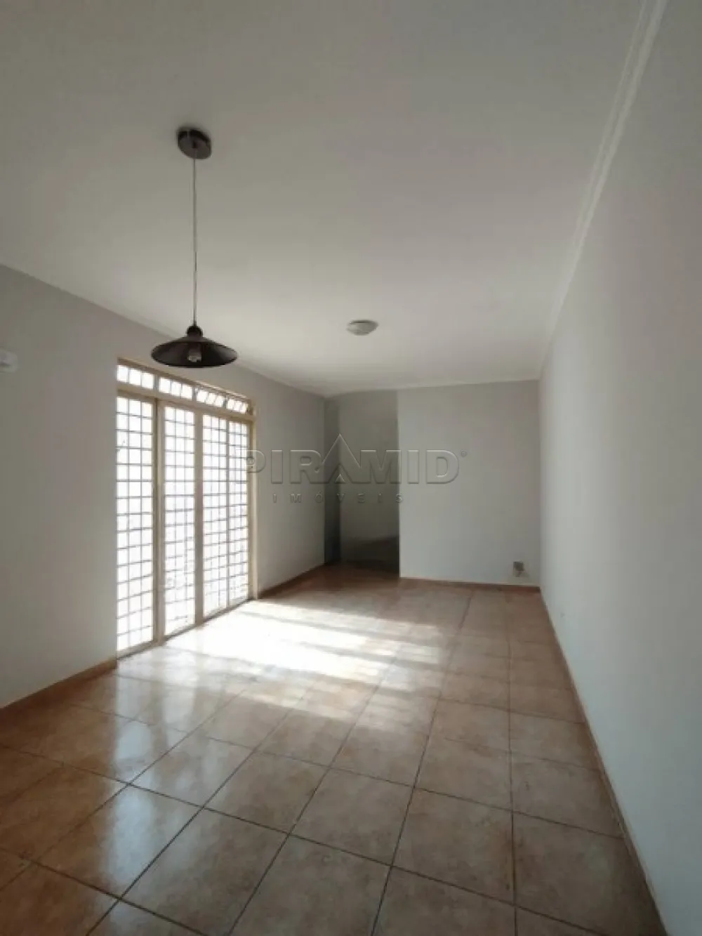 Comprar Casa / Padr&atilde;o em Ribeir&atilde;o Preto R$ 900.000,00 - Foto 5