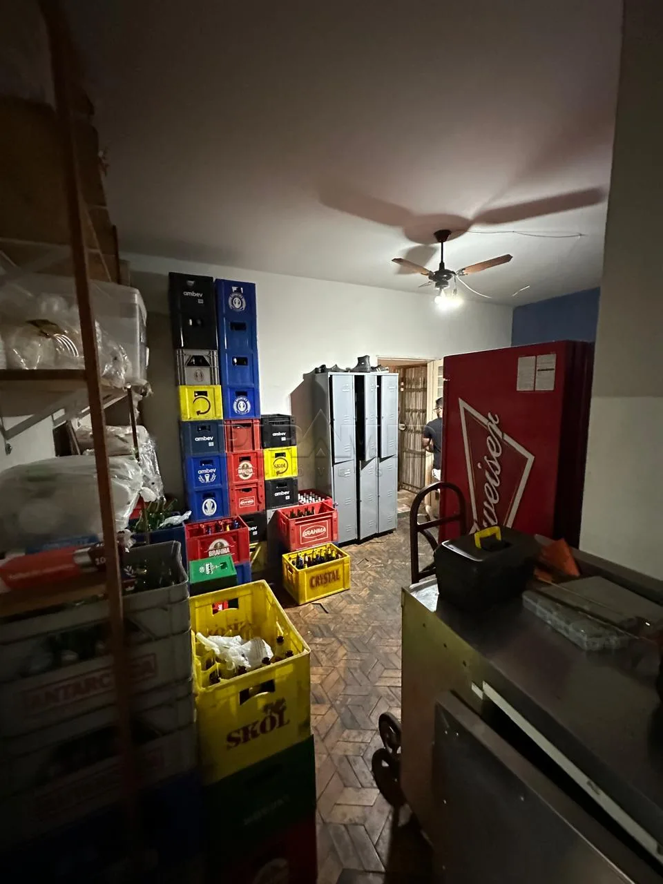 Comprar Comercial / Sal&atilde;o em Ribeir&atilde;o Preto R$ 650.000,00 - Foto 4