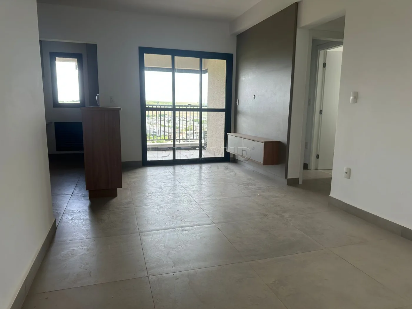 Alugar Apartamento / Padr&atilde;o em Bonfim Paulista (Ribeir&atilde;o Preto) R$ 3.200,00 - Foto 2