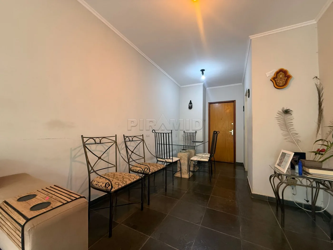 Comprar Apartamento / Padr&atilde;o em Ribeir&atilde;o Preto R$ 330.000,00 - Foto 4