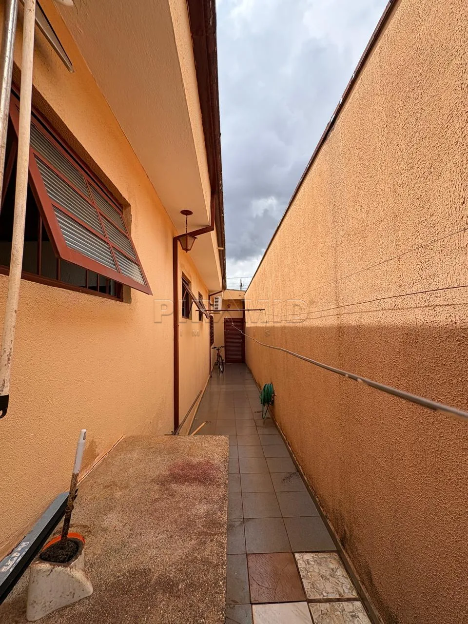 Comprar Casa / Padr&atilde;o em Ribeir&atilde;o Preto R$ 500.000,00 - Foto 15