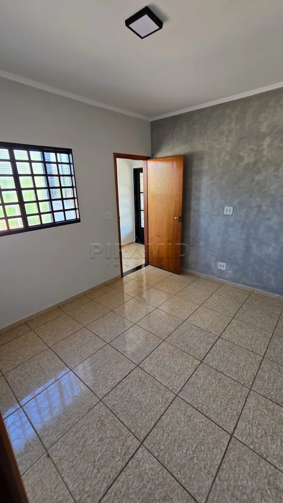 Comprar Casa / Padr&atilde;o em Ribeir&atilde;o Preto R$ 425.000,00 - Foto 1