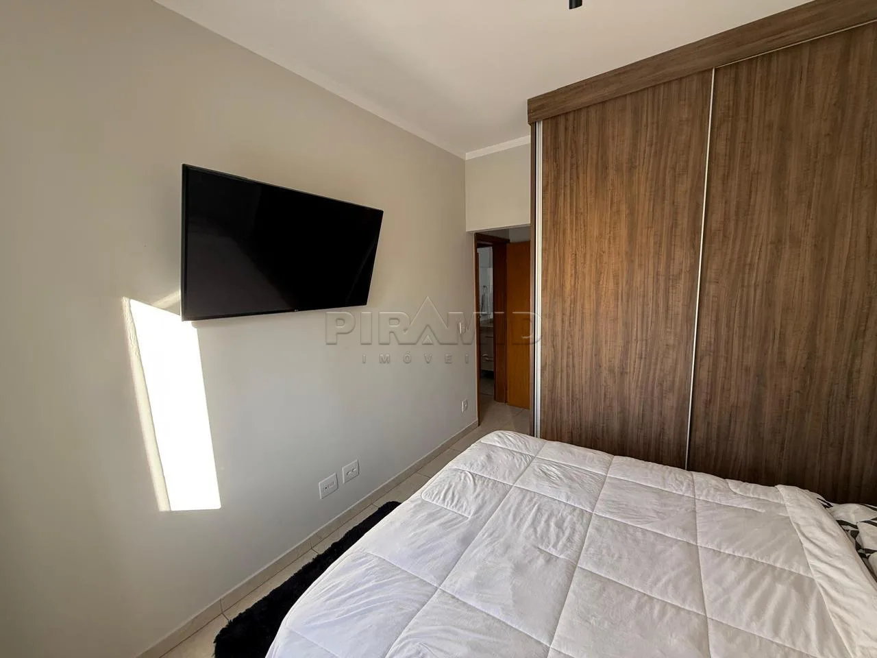 Comprar Apartamento / Padr&atilde;o em Ribeir&atilde;o Preto R$ 450.000,00 - Foto 5