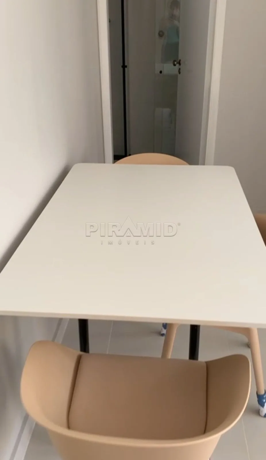 Alugar Apartamento / Padr&atilde;o em Ribeir&atilde;o Preto R$ 1.000,00 - Foto 5