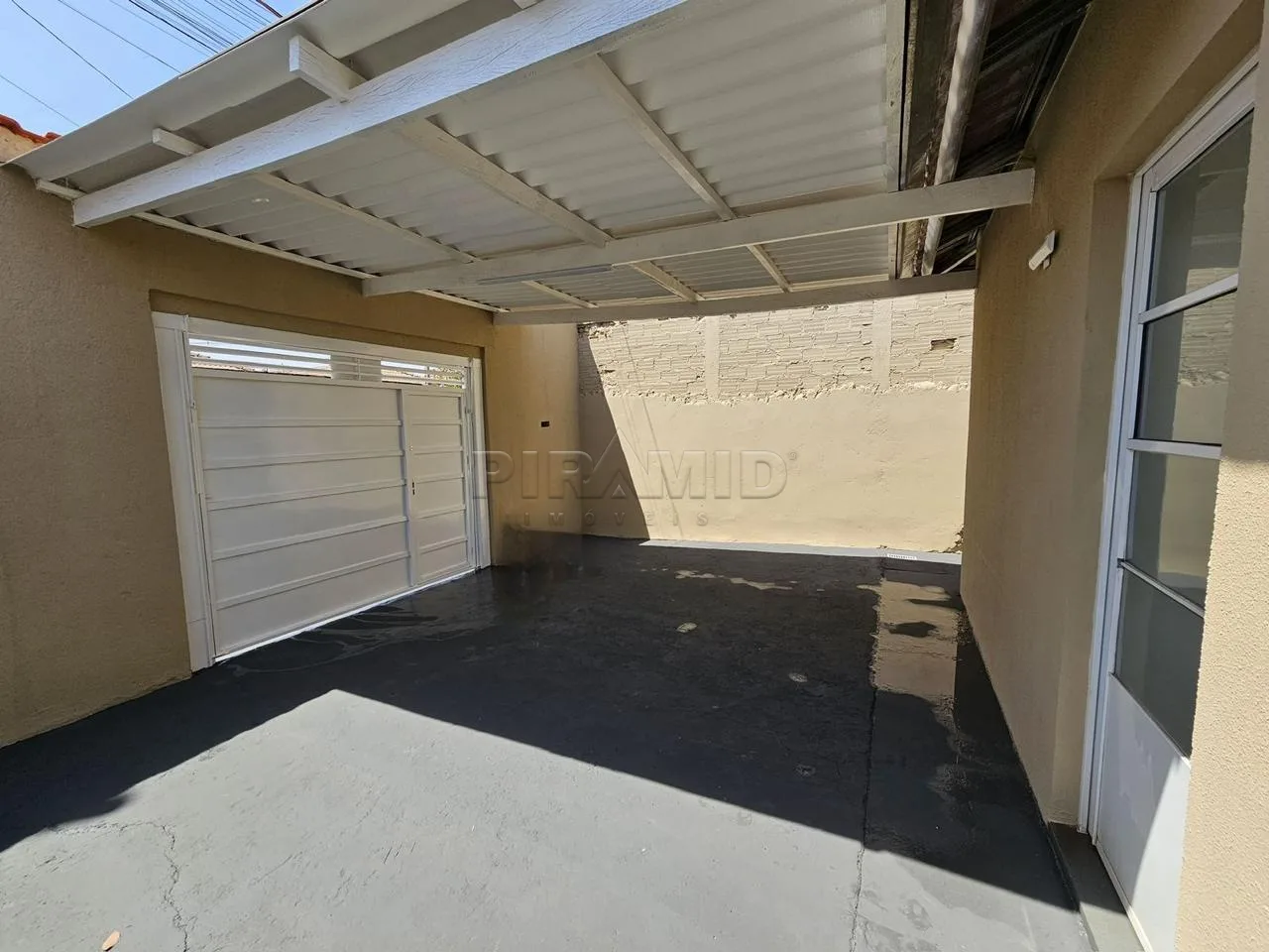 Comprar Casa / Padr&atilde;o em Ribeir&atilde;o Preto R$ 220.000,00 - Foto 2