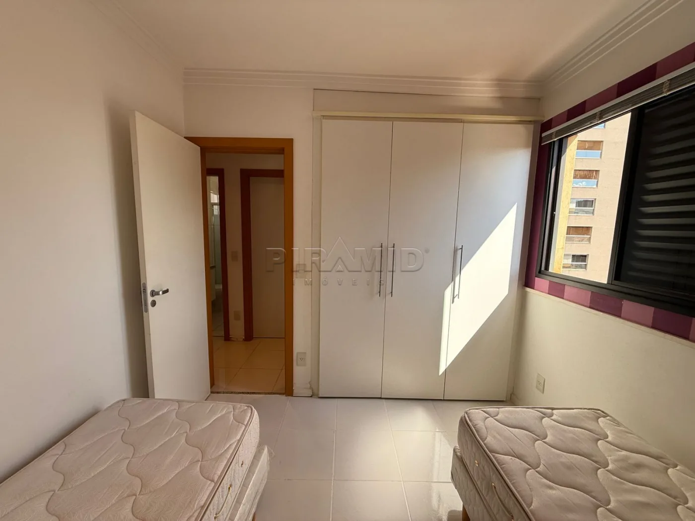 Alugar Apartamento / Padr&atilde;o em Ribeir&atilde;o Preto R$ 3.800,00 - Foto 16