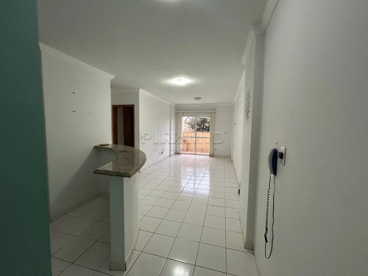 Comprar Apartamento / Padr&atilde;o em Ribeir&atilde;o Preto R$ 350.000,00 - Foto 3