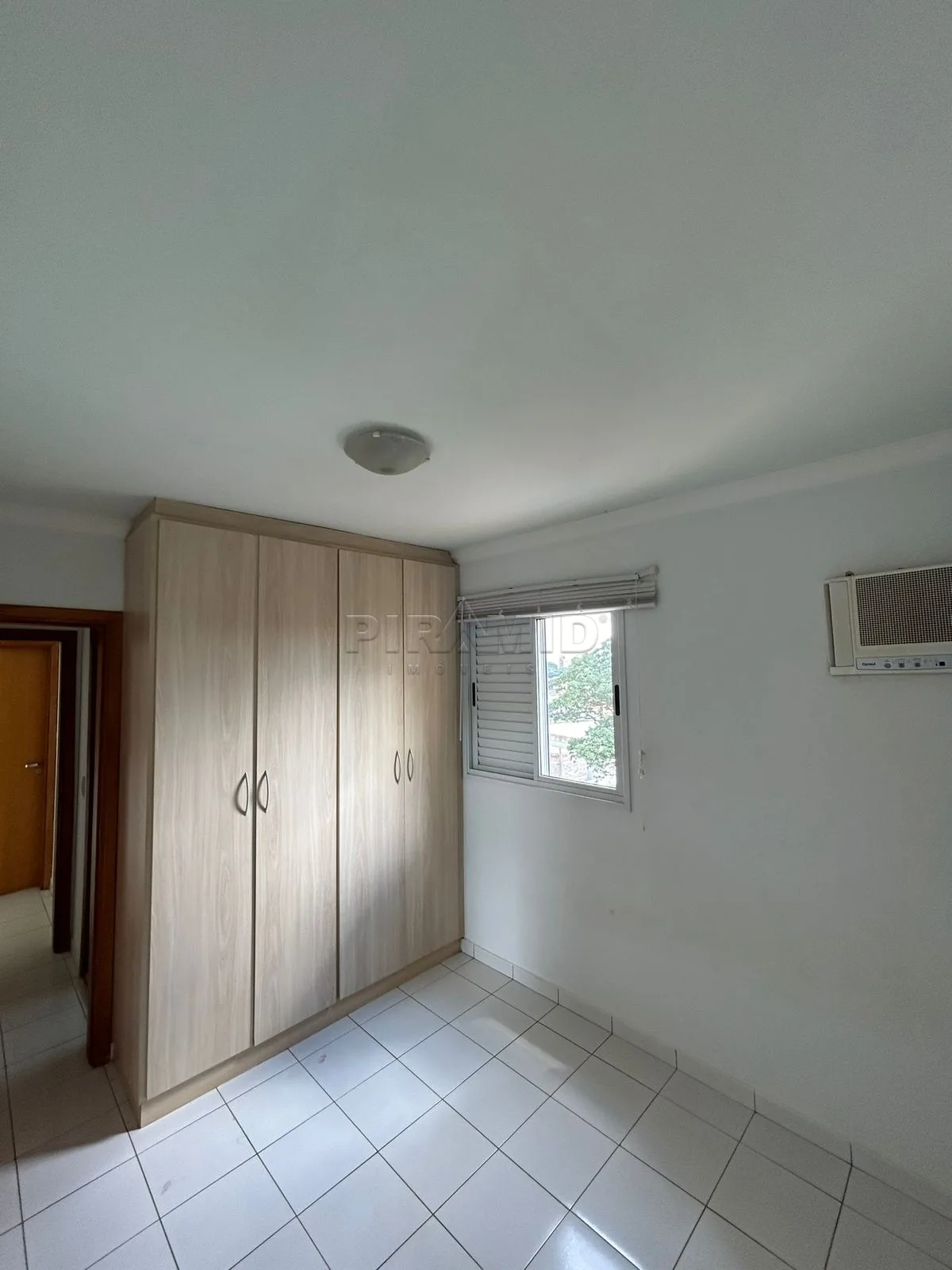 Comprar Apartamento / Padr&atilde;o em Ribeir&atilde;o Preto R$ 350.000,00 - Foto 7