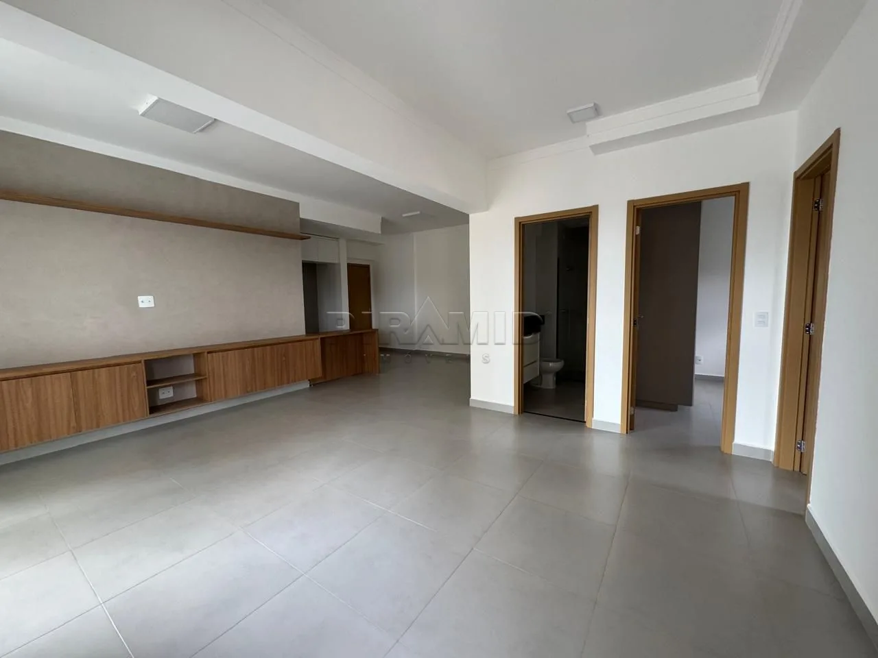 Alugar Apartamento / Padr&atilde;o em Ribeir&atilde;o Preto R$ 4.000,00 - Foto 1