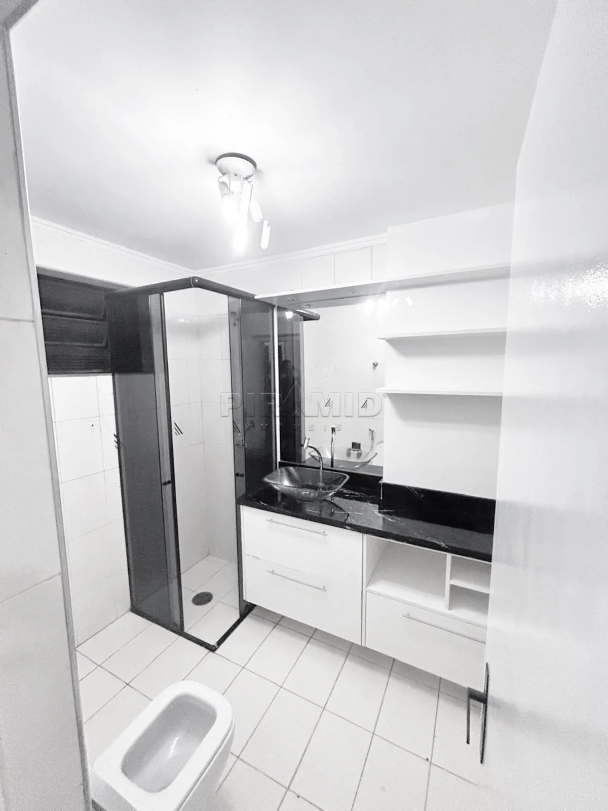 Alugar Apartamento / Padr&atilde;o em Ribeir&atilde;o Preto R$ 2.100,00 - Foto 8