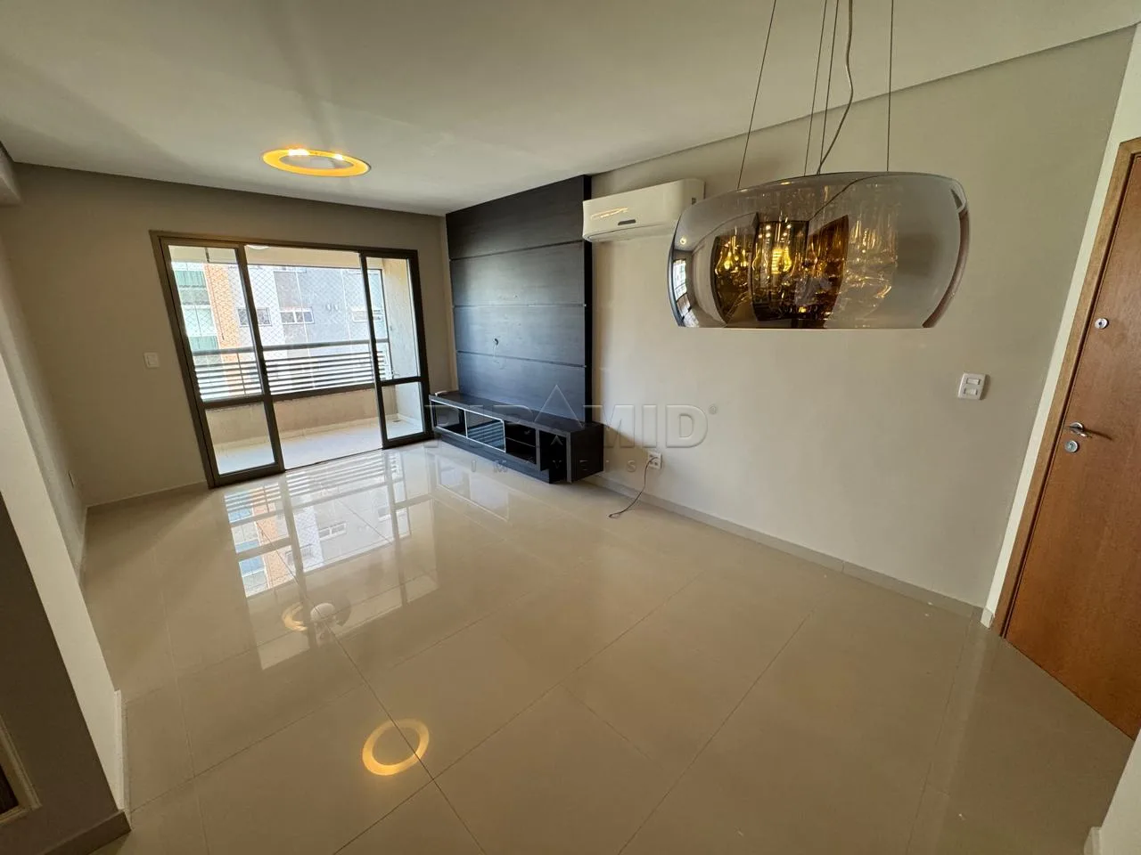 Comprar Apartamento / Padr&atilde;o em Ribeir&atilde;o Preto R$ 679.000,00 - Foto 1