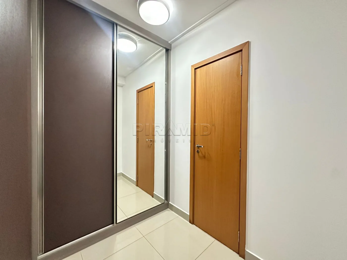 Alugar Apartamento / Kitchnet em Ribeir&atilde;o Preto R$ 2.650,00 - Foto 4