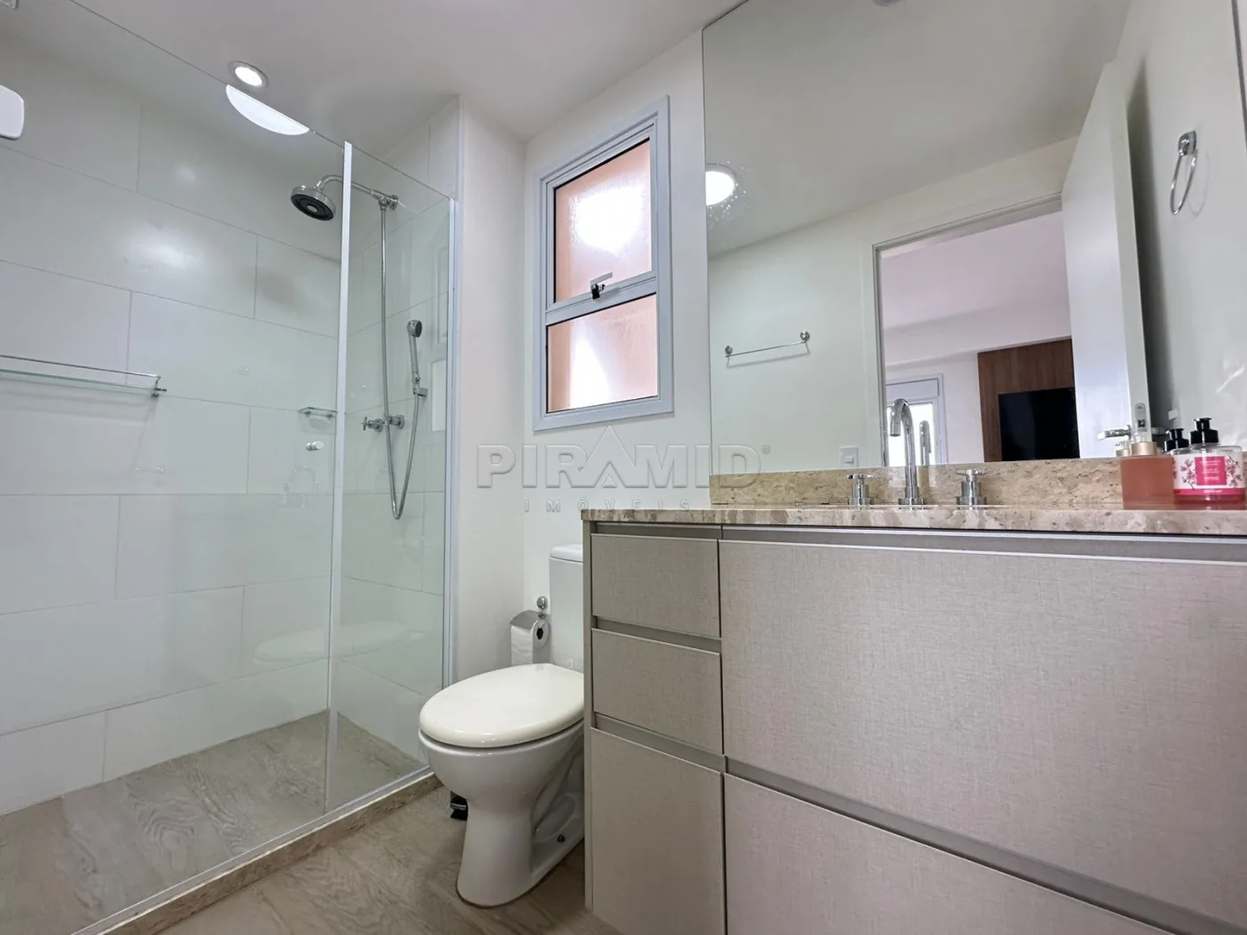 Alugar Apartamento / Padr&atilde;o em Ribeir&atilde;o Preto R$ 3.450,00 - Foto 5