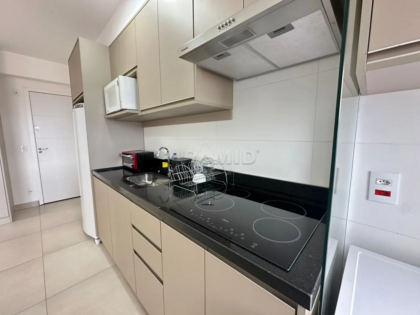 Alugar Apartamento / Padr&atilde;o em Ribeir&atilde;o Preto R$ 3.450,00 - Foto 9