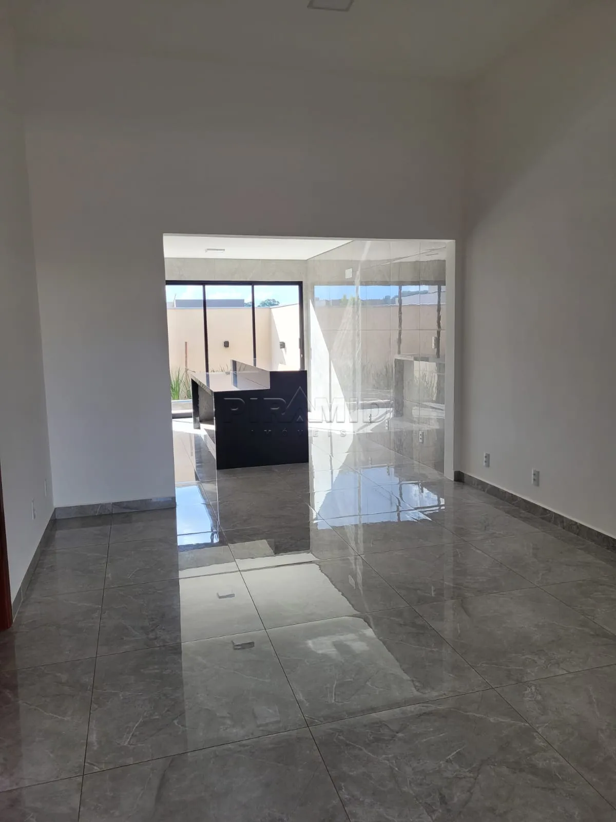 Alugar Casa / Condom&iacute;nio em Ribeir&atilde;o Preto R$ 4.500,00 - Foto 2