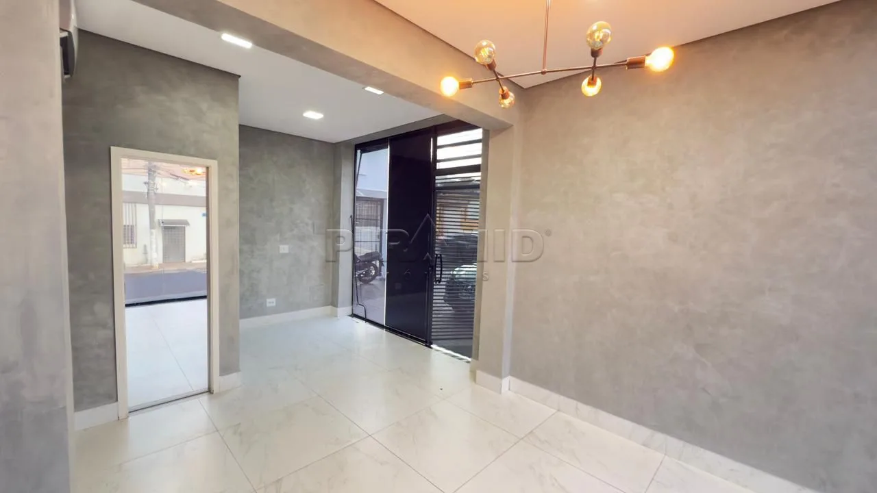Alugar Comercial / Sal&atilde;o em Ribeir&atilde;o Preto R$ 1.960,00 - Foto 1
