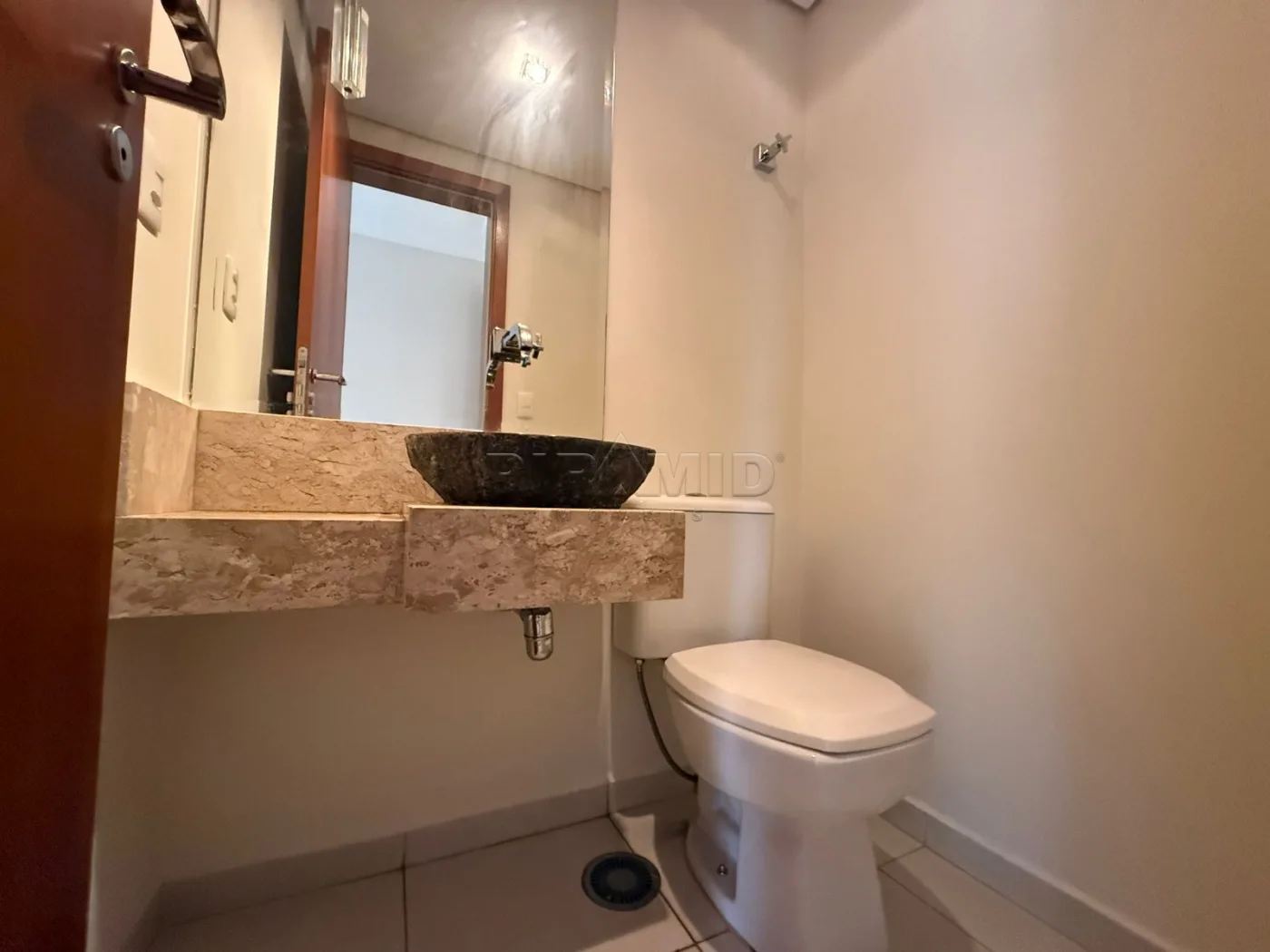 Alugar Apartamento / Padr&atilde;o em Ribeir&atilde;o Preto R$ 4.900,00 - Foto 12