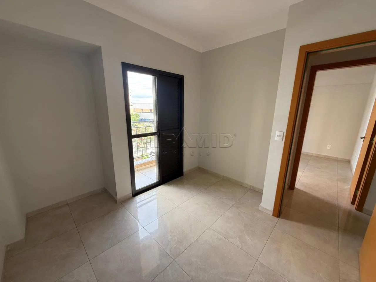 Alugar Apartamento / Padr&atilde;o em Ribeir&atilde;o Preto R$ 1.550,00 - Foto 9