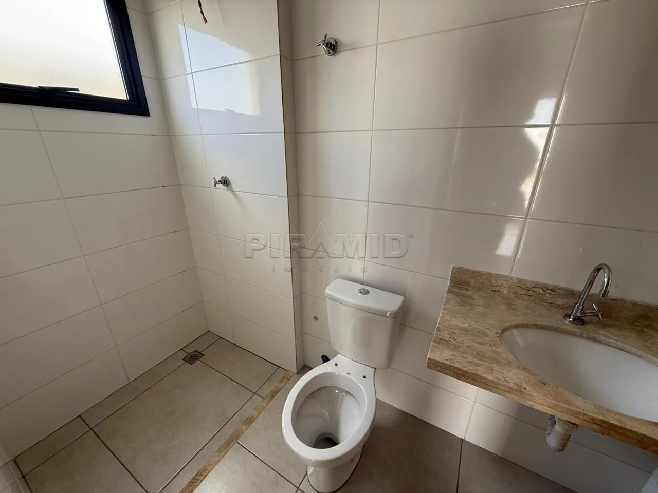 Alugar Apartamento / Padr&atilde;o em Ribeir&atilde;o Preto R$ 1.550,00 - Foto 16