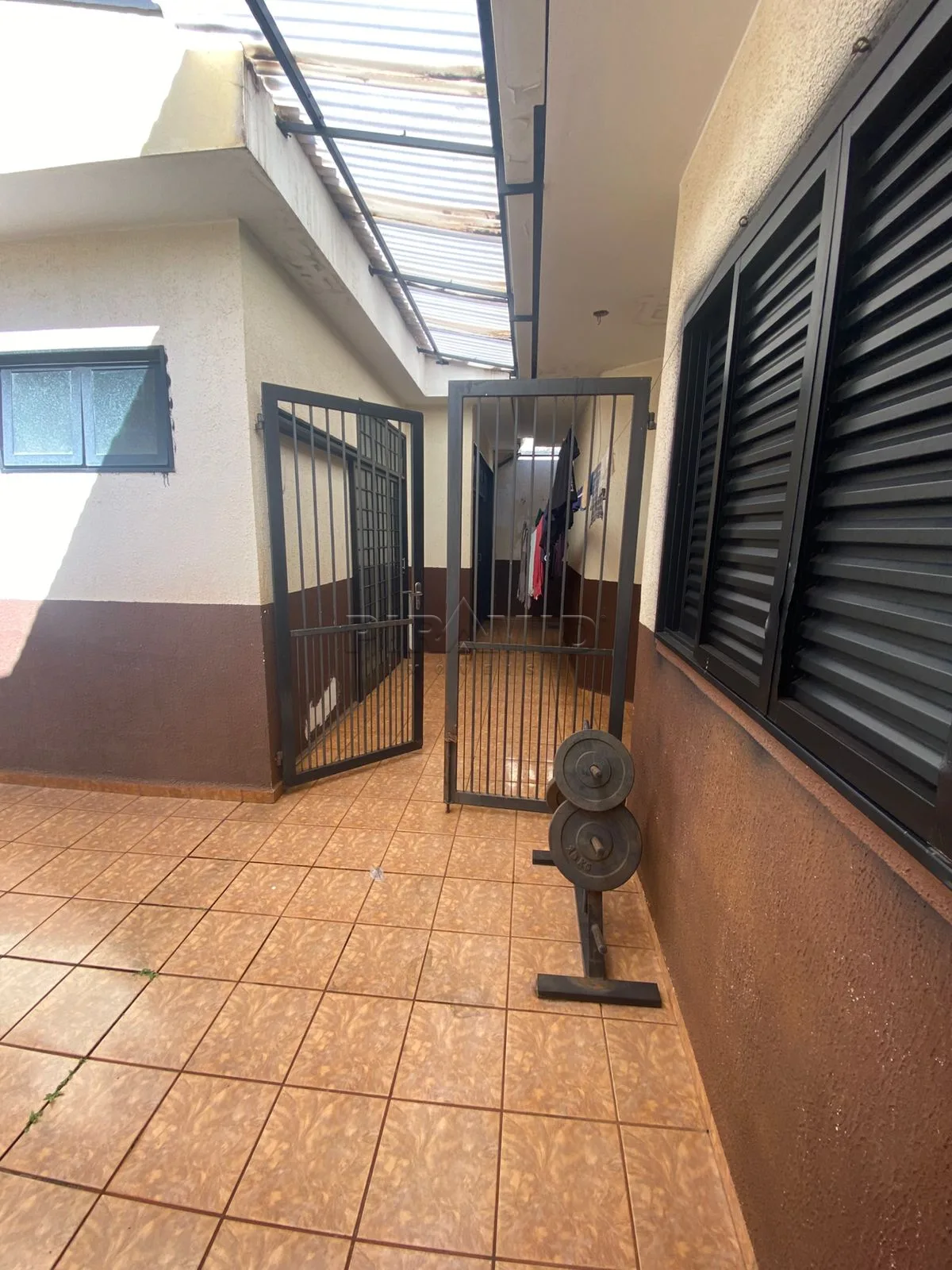 Comprar Casa / Padr&atilde;o em Ribeir&atilde;o Preto R$ 650.000,00 - Foto 30