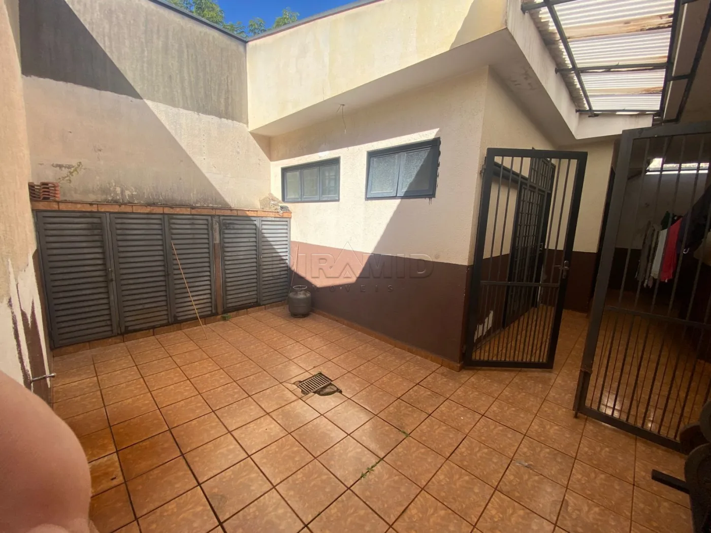 Comprar Casa / Padr&atilde;o em Ribeir&atilde;o Preto R$ 650.000,00 - Foto 33
