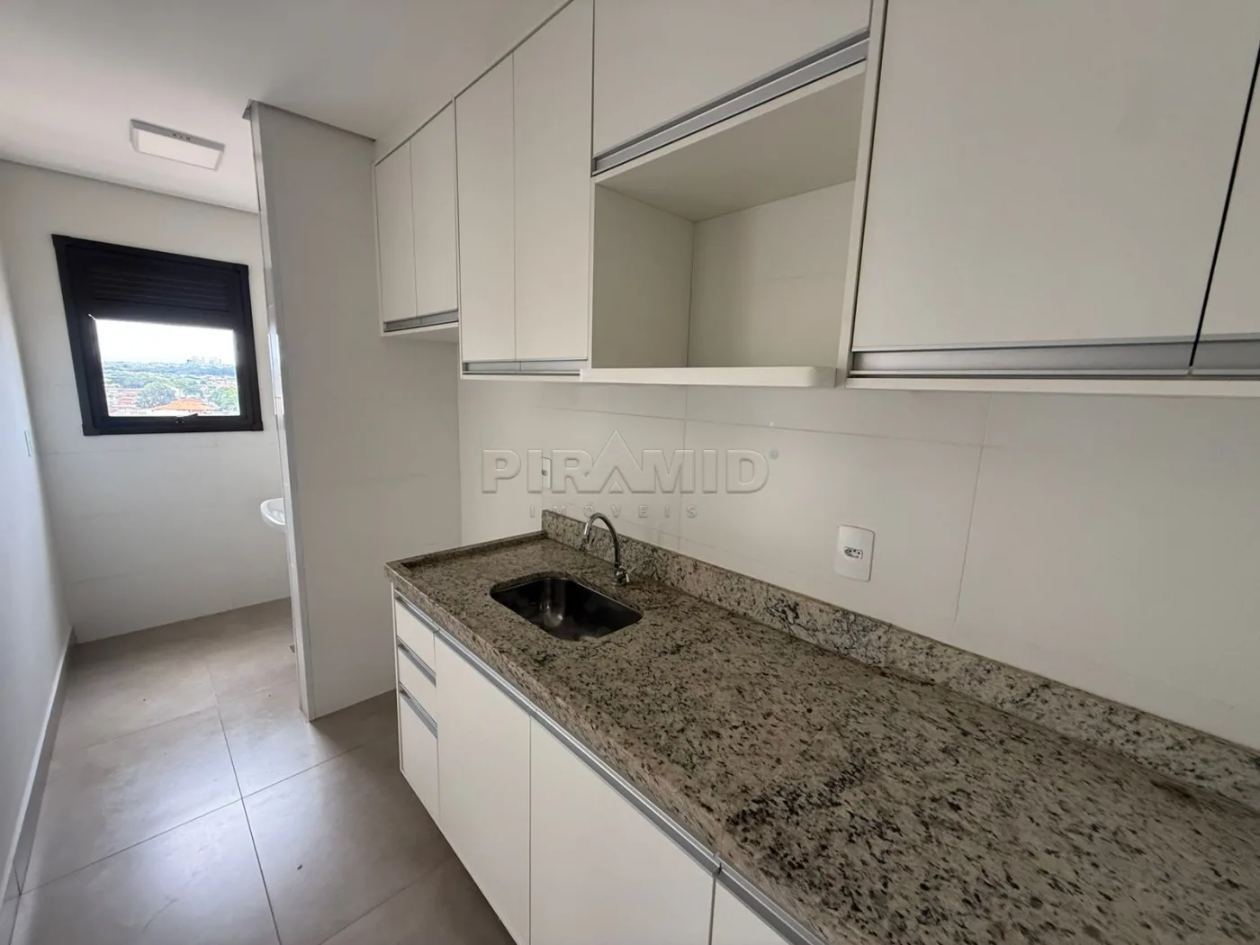 Alugar Apartamento / Padr&atilde;o em Ribeir&atilde;o Preto R$ 1.200,00 - Foto 15