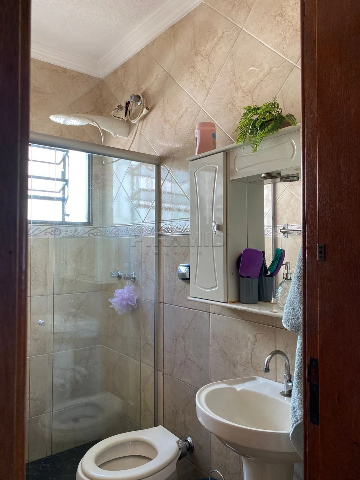 Comprar Casa / Padr&atilde;o em Ribeir&atilde;o Preto R$ 370.000,00 - Foto 23