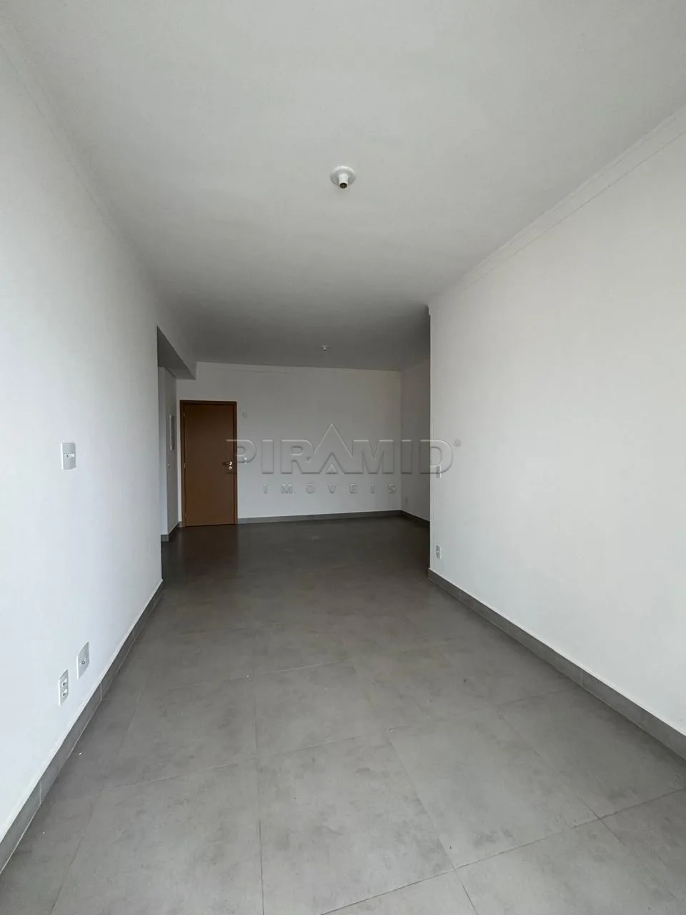 Alugar Apartamento / Padr&atilde;o em Ribeir&atilde;o Preto R$ 3.600,00 - Foto 2