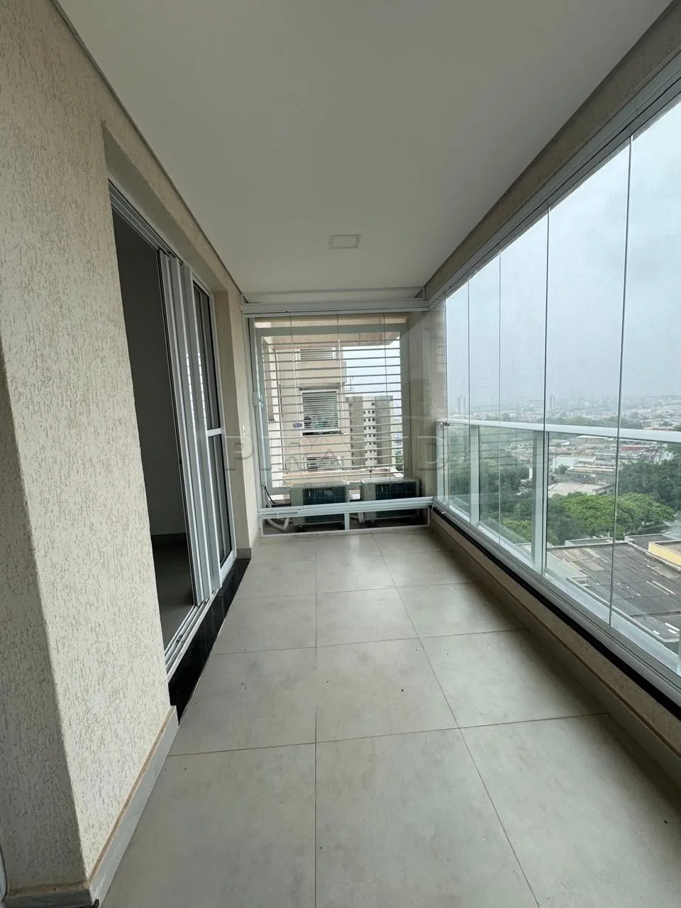 Alugar Apartamento / Padr&atilde;o em Ribeir&atilde;o Preto R$ 3.600,00 - Foto 4