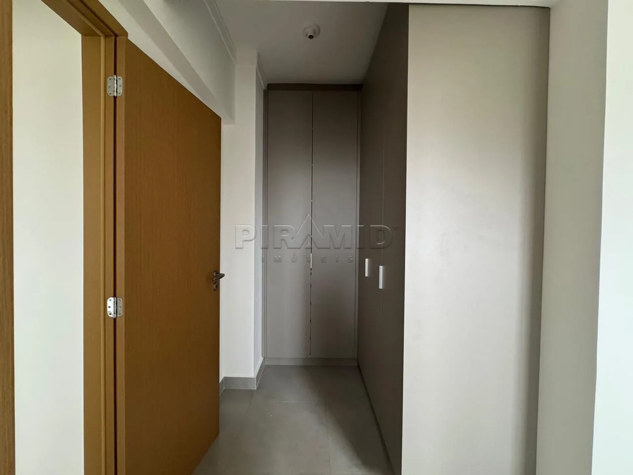 Alugar Apartamento / Padr&atilde;o em Ribeir&atilde;o Preto R$ 3.600,00 - Foto 6