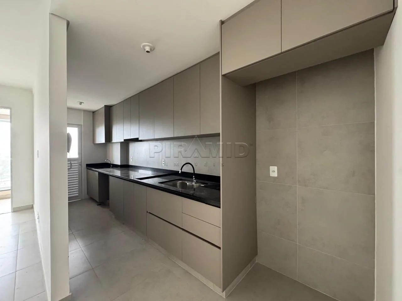 Alugar Apartamento / Padr&atilde;o em Ribeir&atilde;o Preto R$ 3.600,00 - Foto 12