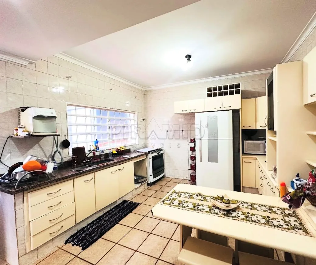 Alugar Casa / Padr&atilde;o em Ribeir&atilde;o Preto R$ 8.200,00 - Foto 4