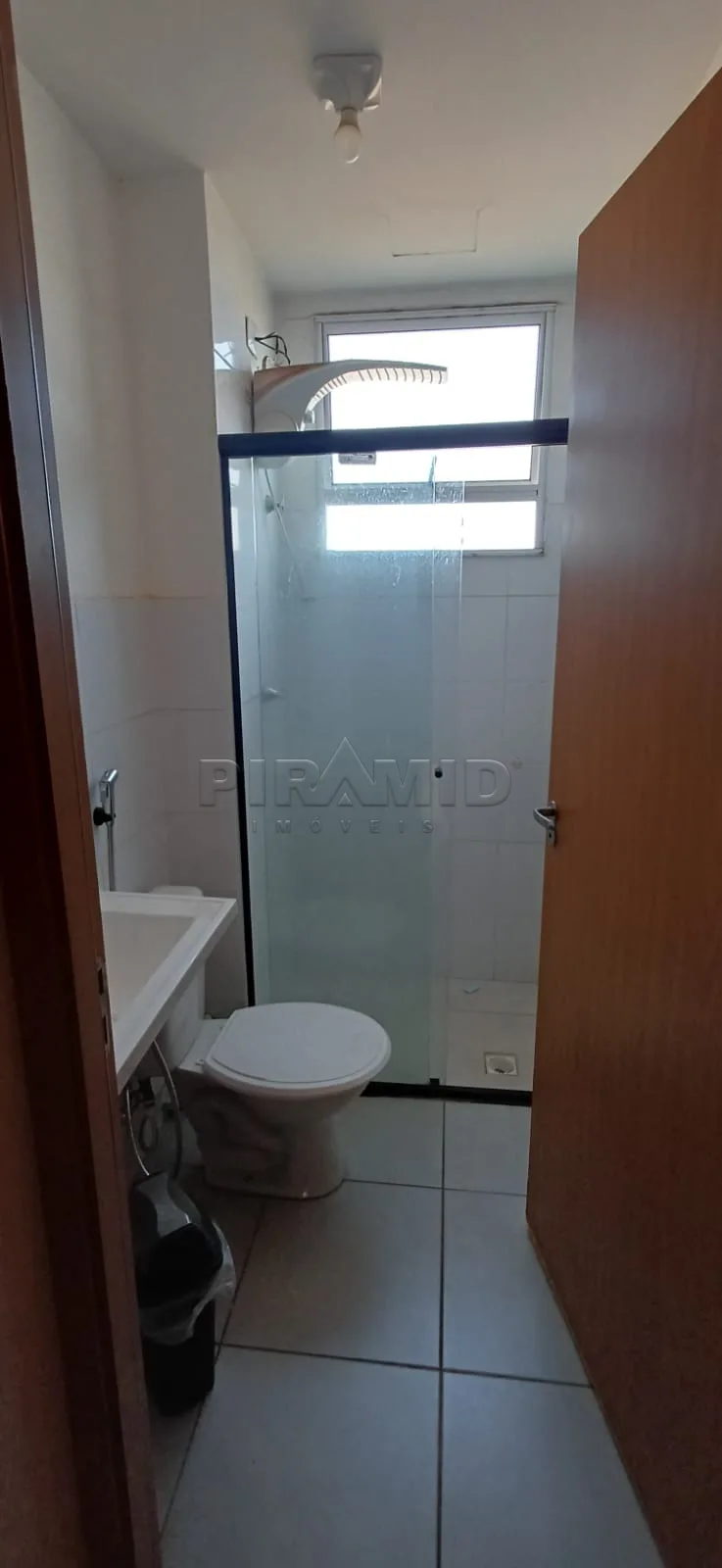 Alugar Apartamento / Padr&atilde;o em Ribeir&atilde;o Preto R$ 1.600,00 - Foto 9
