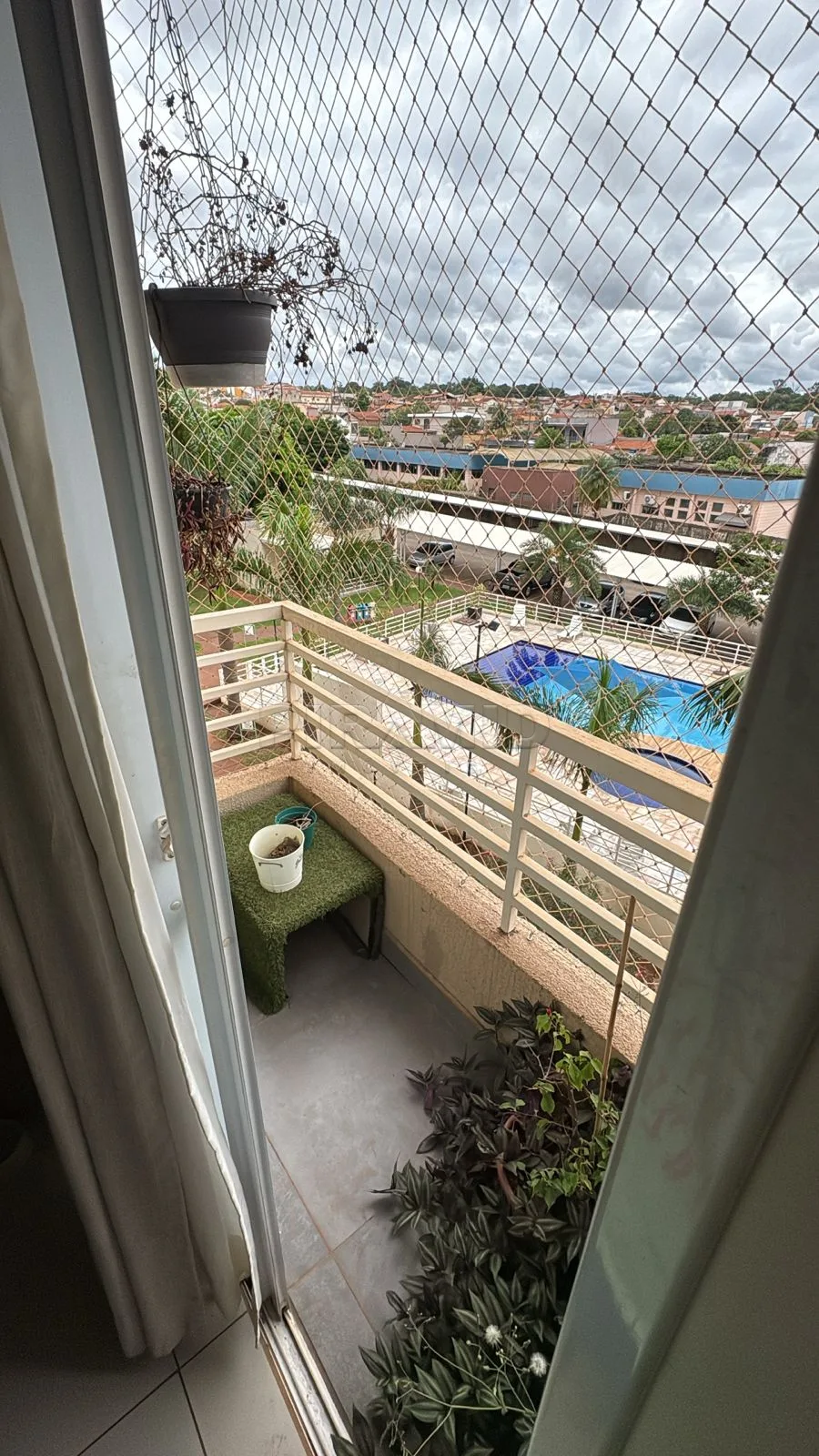 Alugar Apartamento / Padr&atilde;o em Ribeir&atilde;o Preto R$ 1.600,00 - Foto 5
