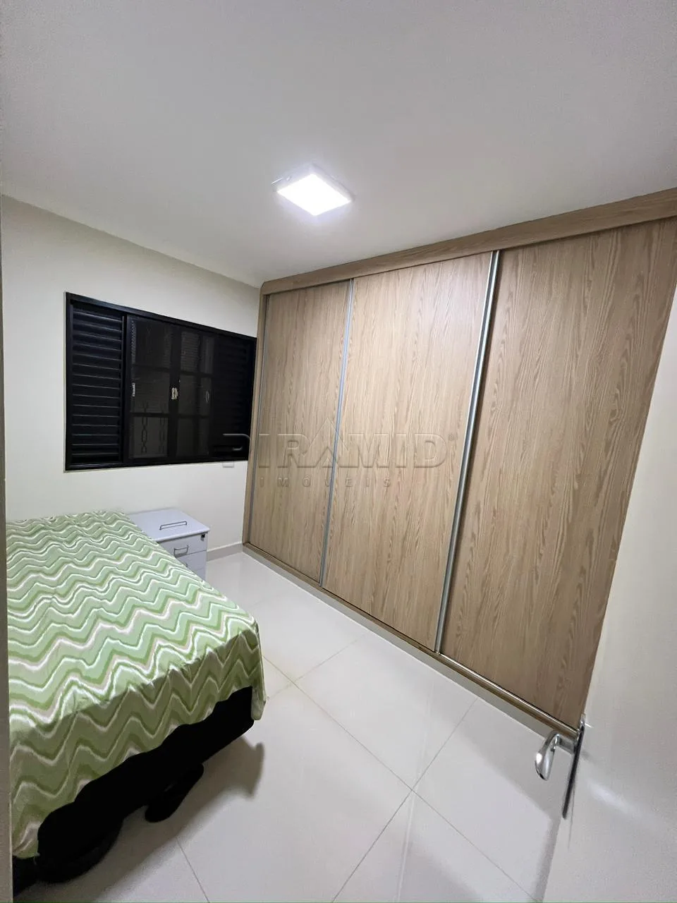 Comprar Casa / Padr&atilde;o em Ribeir&atilde;o Preto R$ 380.000,00 - Foto 12