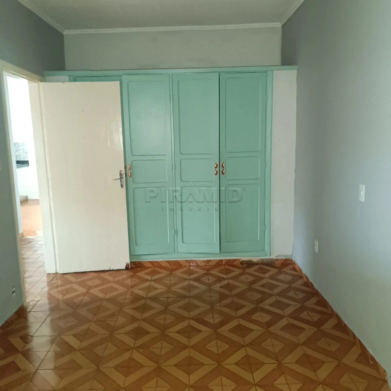 Comprar Casa / Padr&atilde;o em Ribeir&atilde;o Preto R$ 257.000,00 - Foto 5