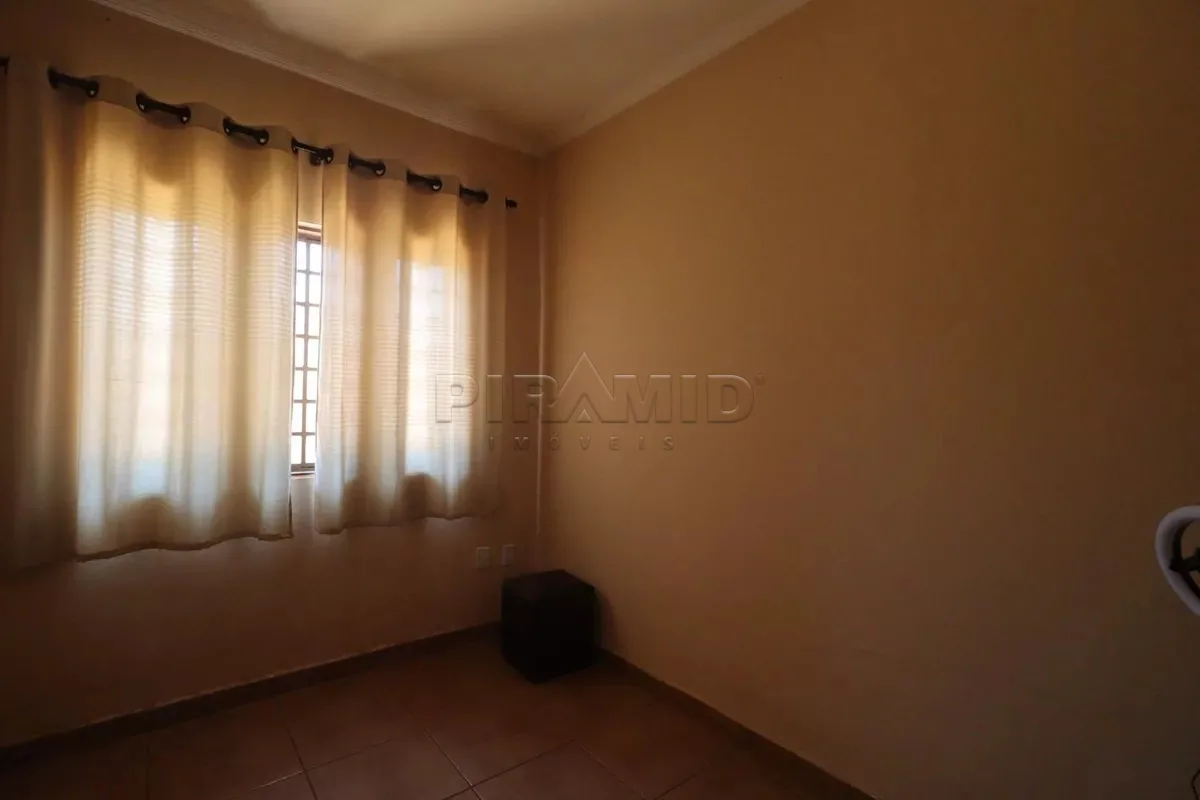 Alugar Casa / Padr&atilde;o em Ribeir&atilde;o Preto R$ 3.000,00 - Foto 7