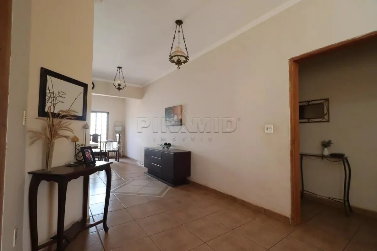 Alugar Casa / Padr&atilde;o em Ribeir&atilde;o Preto R$ 3.000,00 - Foto 3