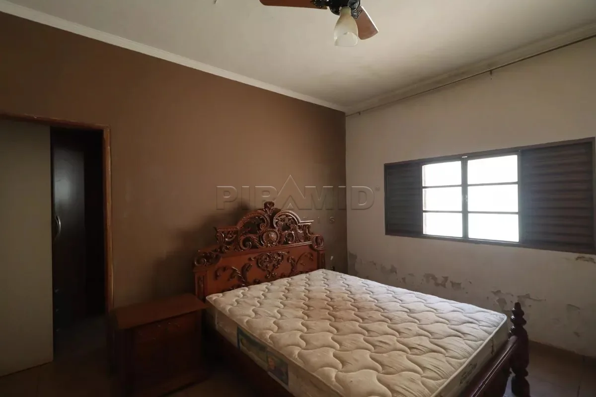 Alugar Casa / Padr&atilde;o em Ribeir&atilde;o Preto R$ 3.000,00 - Foto 14