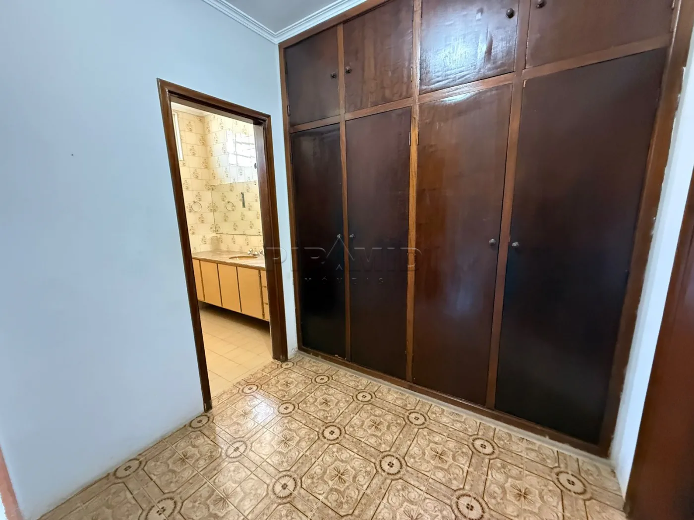 Alugar Casa / Padr&atilde;o em Ribeir&atilde;o Preto R$ 6.500,00 - Foto 14