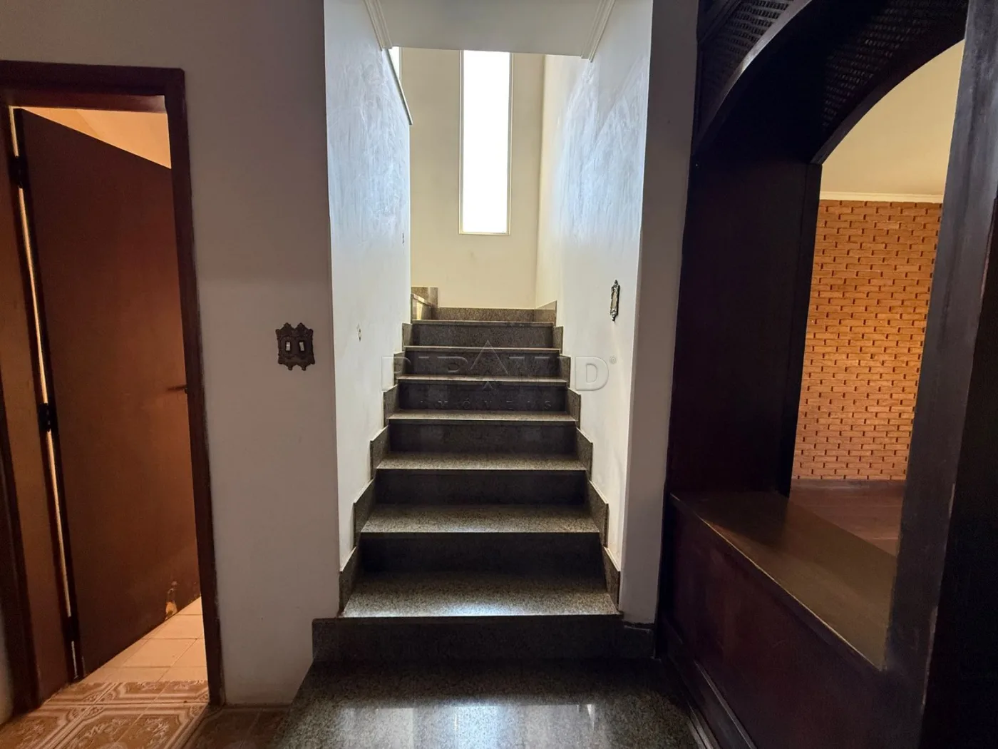 Alugar Casa / Padr&atilde;o em Ribeir&atilde;o Preto R$ 6.500,00 - Foto 7