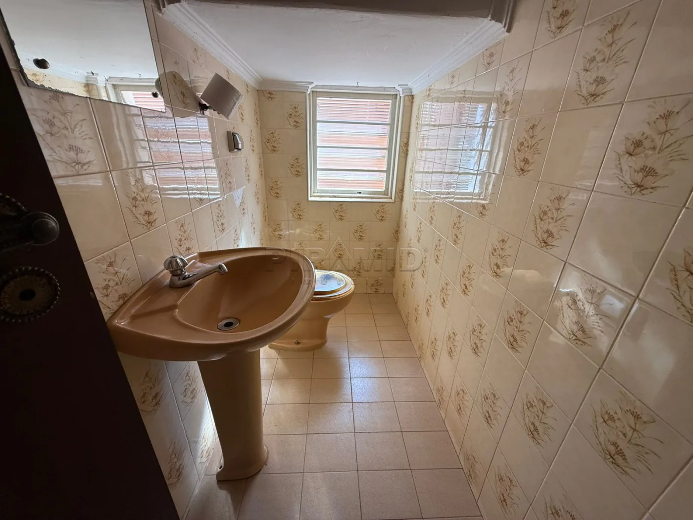 Alugar Casa / Padr&atilde;o em Ribeir&atilde;o Preto R$ 6.500,00 - Foto 35