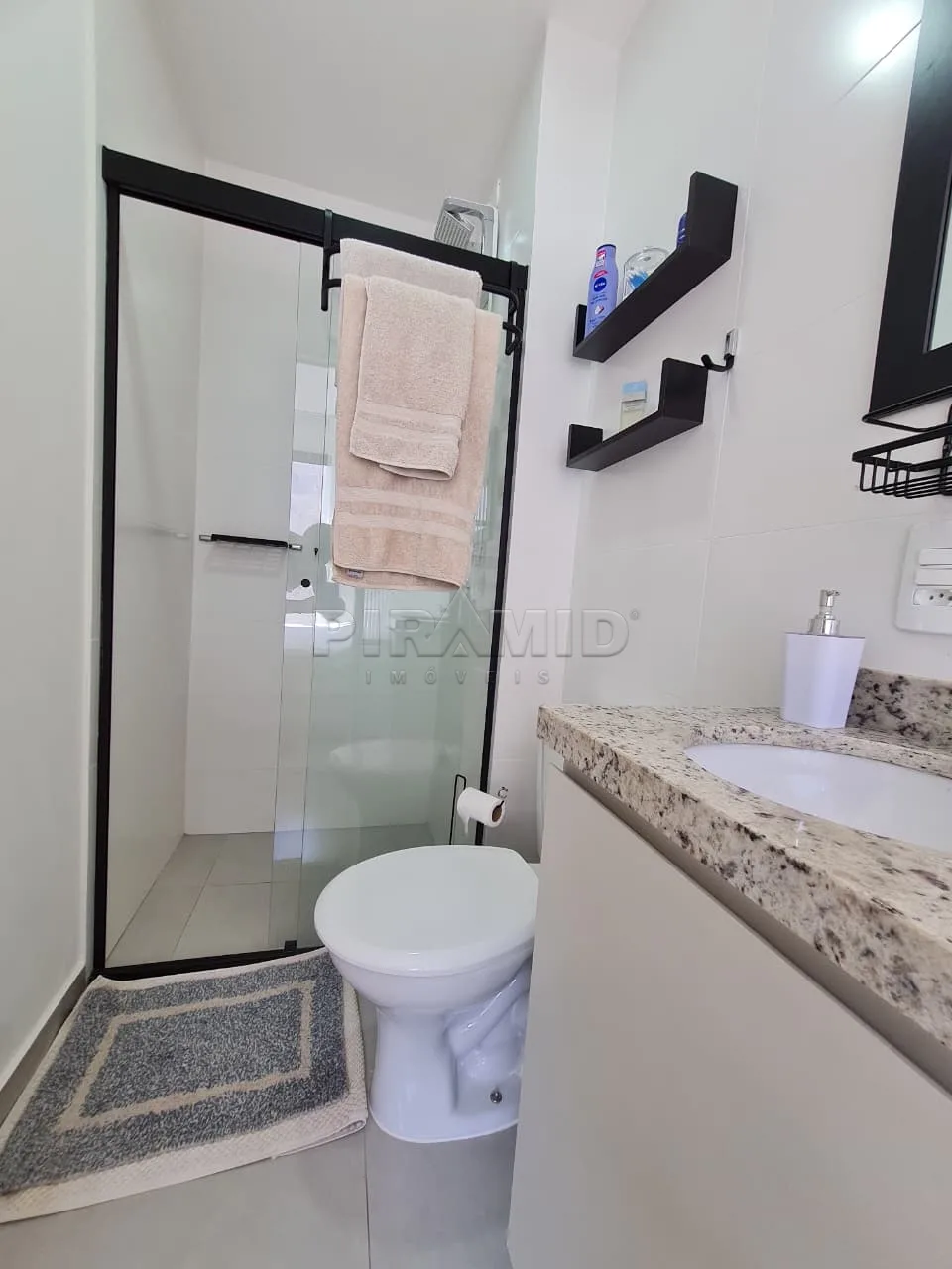 Alugar Apartamento / Padr&atilde;o em Ribeir&atilde;o Preto R$ 1.880,00 - Foto 13