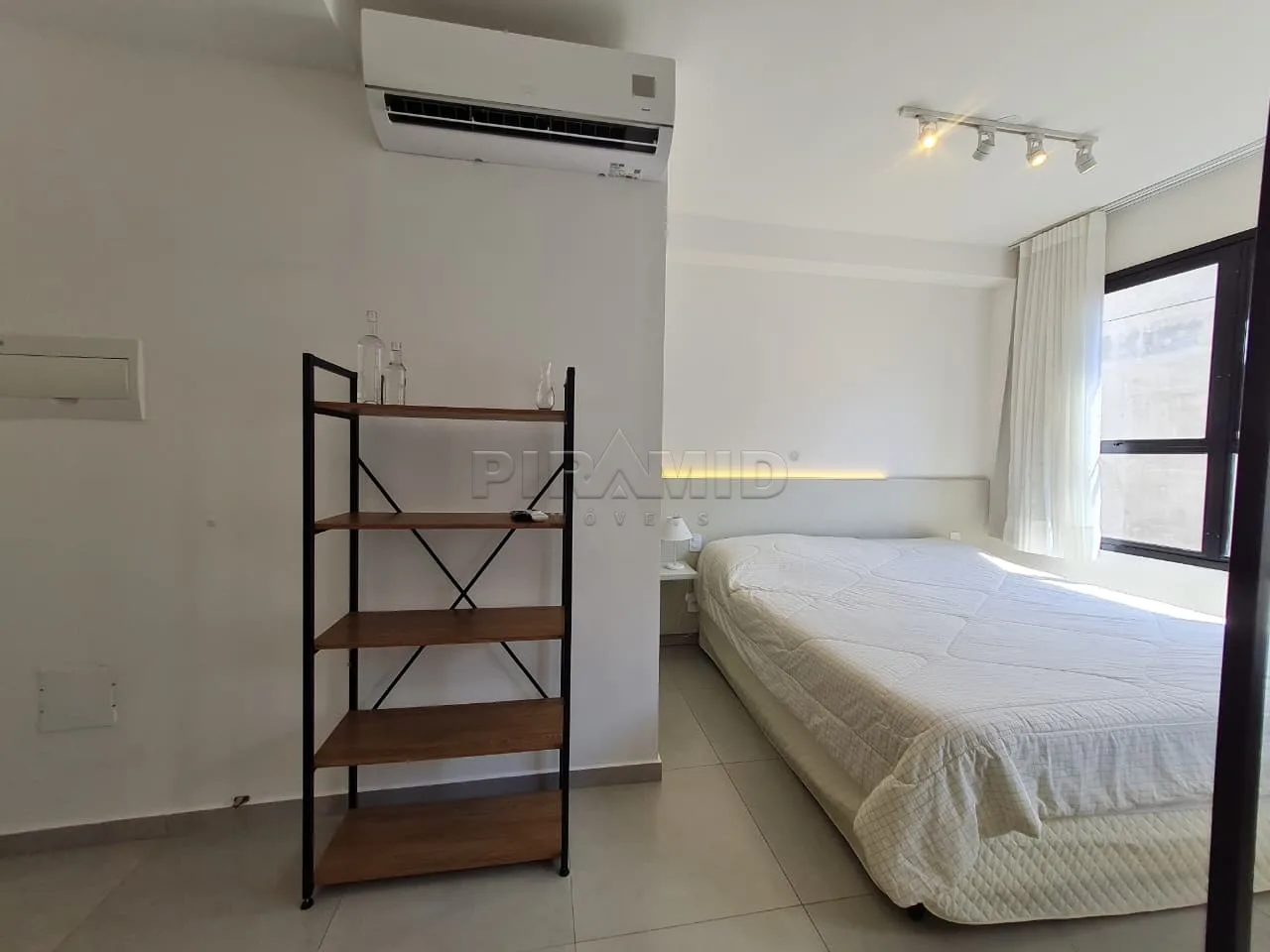Alugar Apartamento / Padr&atilde;o em Ribeir&atilde;o Preto R$ 1.880,00 - Foto 15