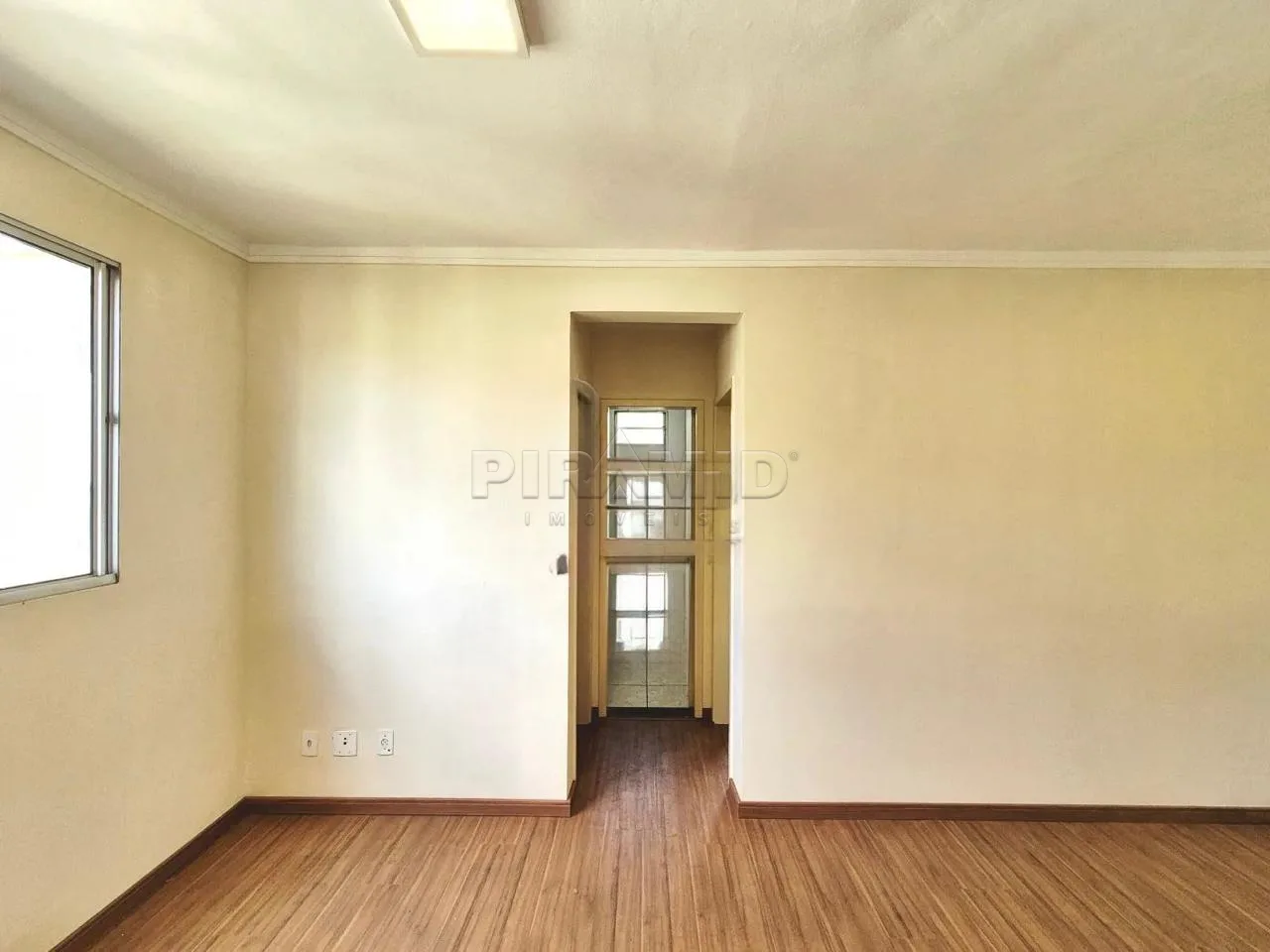 Alugar Apartamento / Padr&atilde;o em Ribeir&atilde;o Preto R$ 1.100,00 - Foto 3